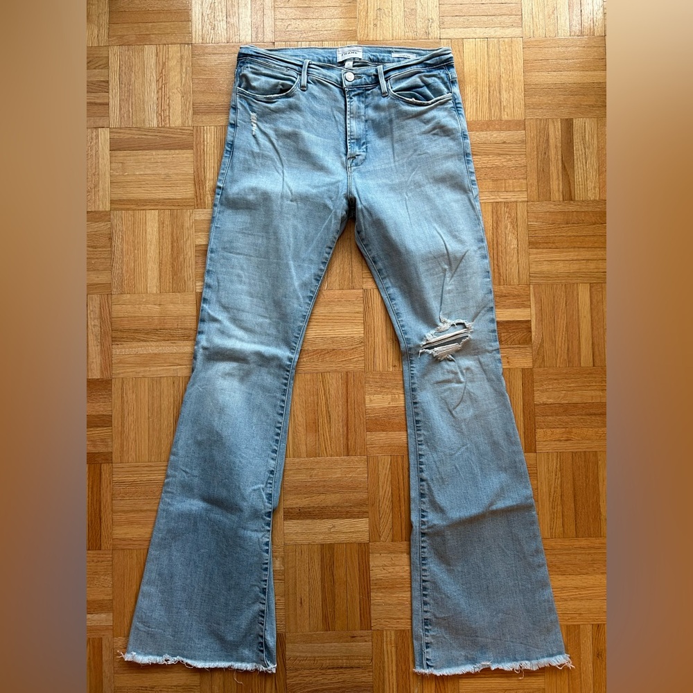 Frame Flare Jeans!